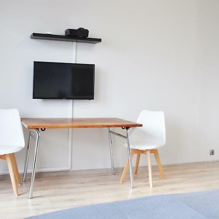 Os. 2 Pulku 26 - Studio By Homeprime คราคูฟ ภายนอก รูปภาพ